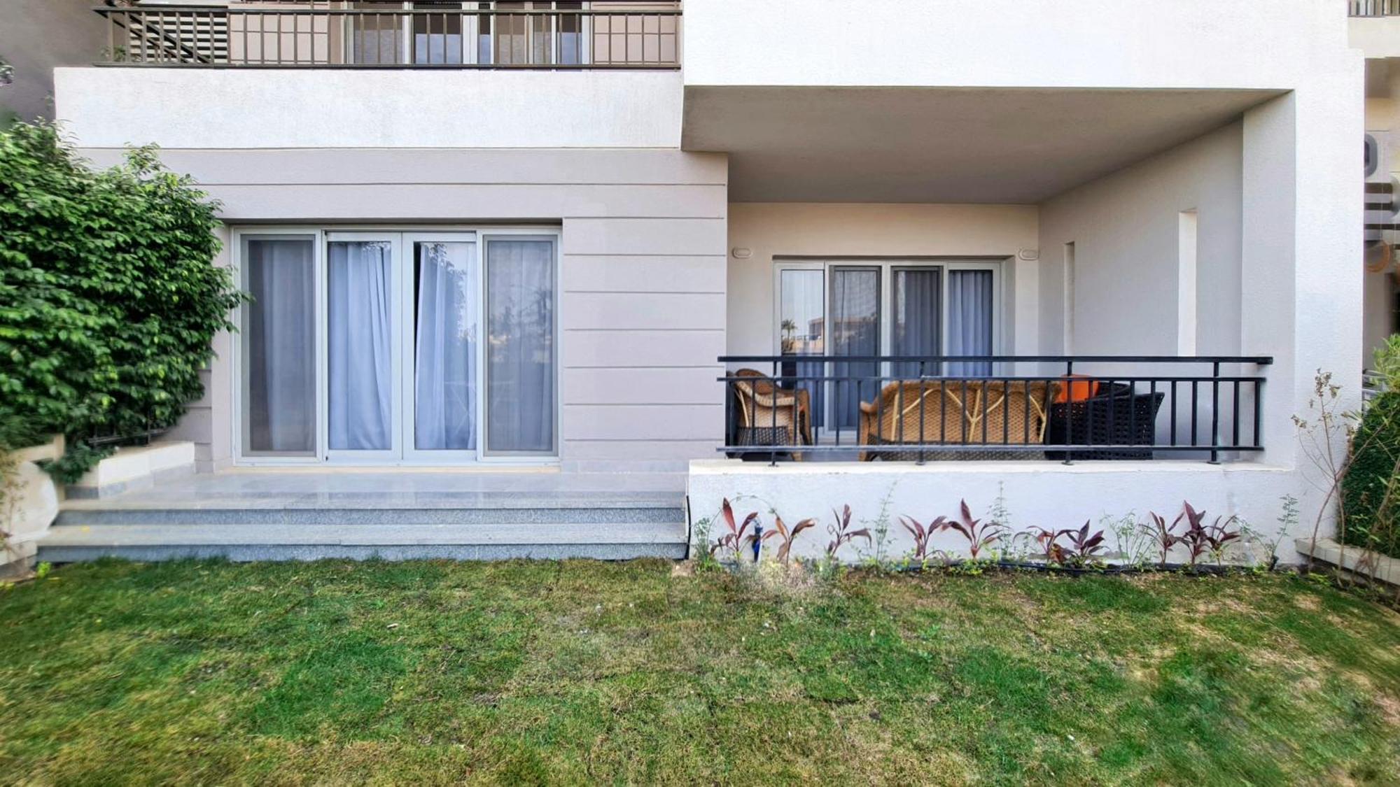 Axxodia Festival Apartment *